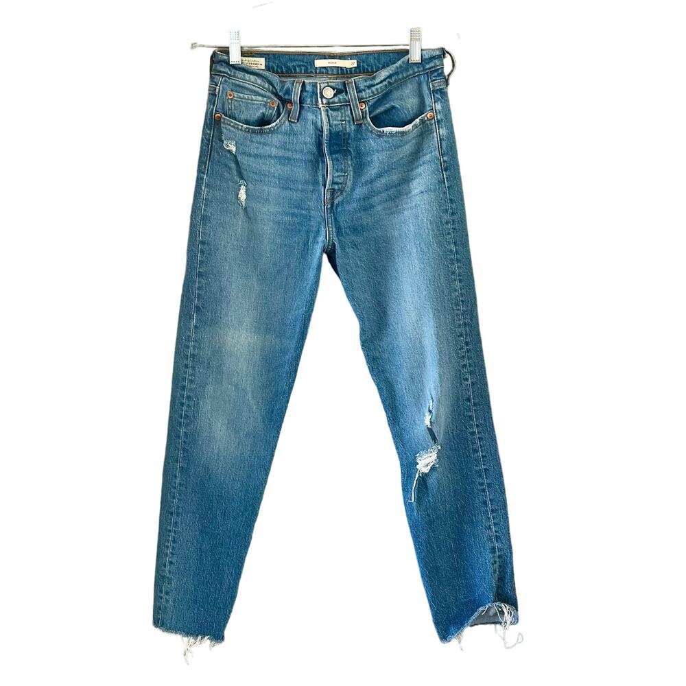 Levi's